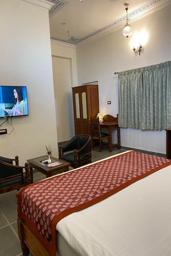 Jai Niwas Palace Resort Kumbhalgarh Exterior photo