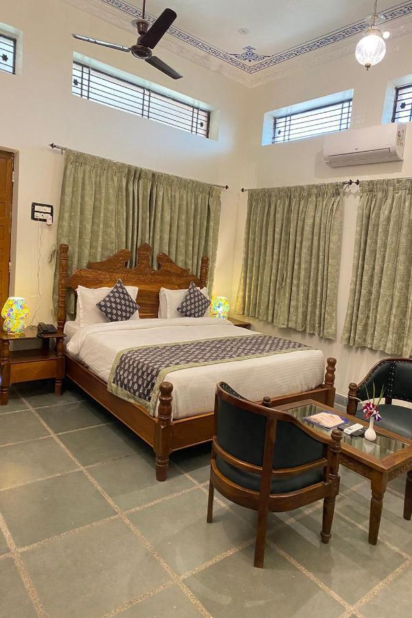 Jai Niwas Palace Resort Kumbhalgarh Exterior photo